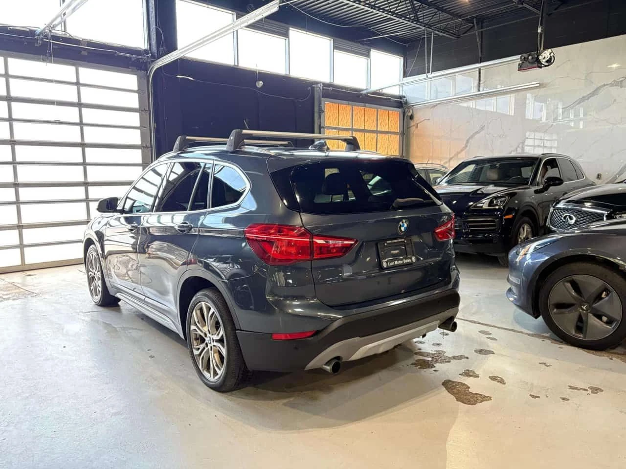 BMW X1 xDrive28i| Lane Assist| Подгреви| Memory| , снимка 7 - Автомобили и джипове - 54456647