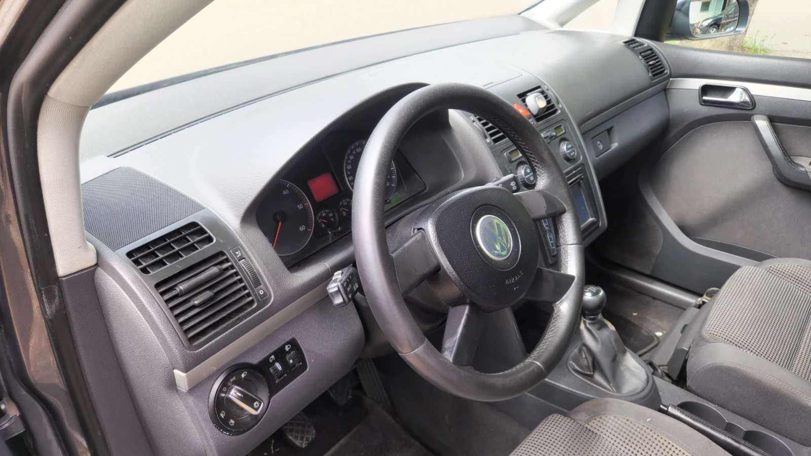 VW Tayron 1.9TDI 105k.c 6ck., снимка 7 - Автомобили и джипове - 54783928