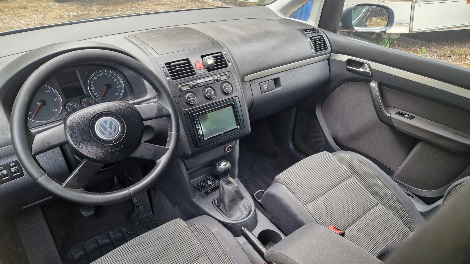 VW Tayron 1.9TDI 105k.c, снимка 8 - Автомобили и джипове - 54934874
