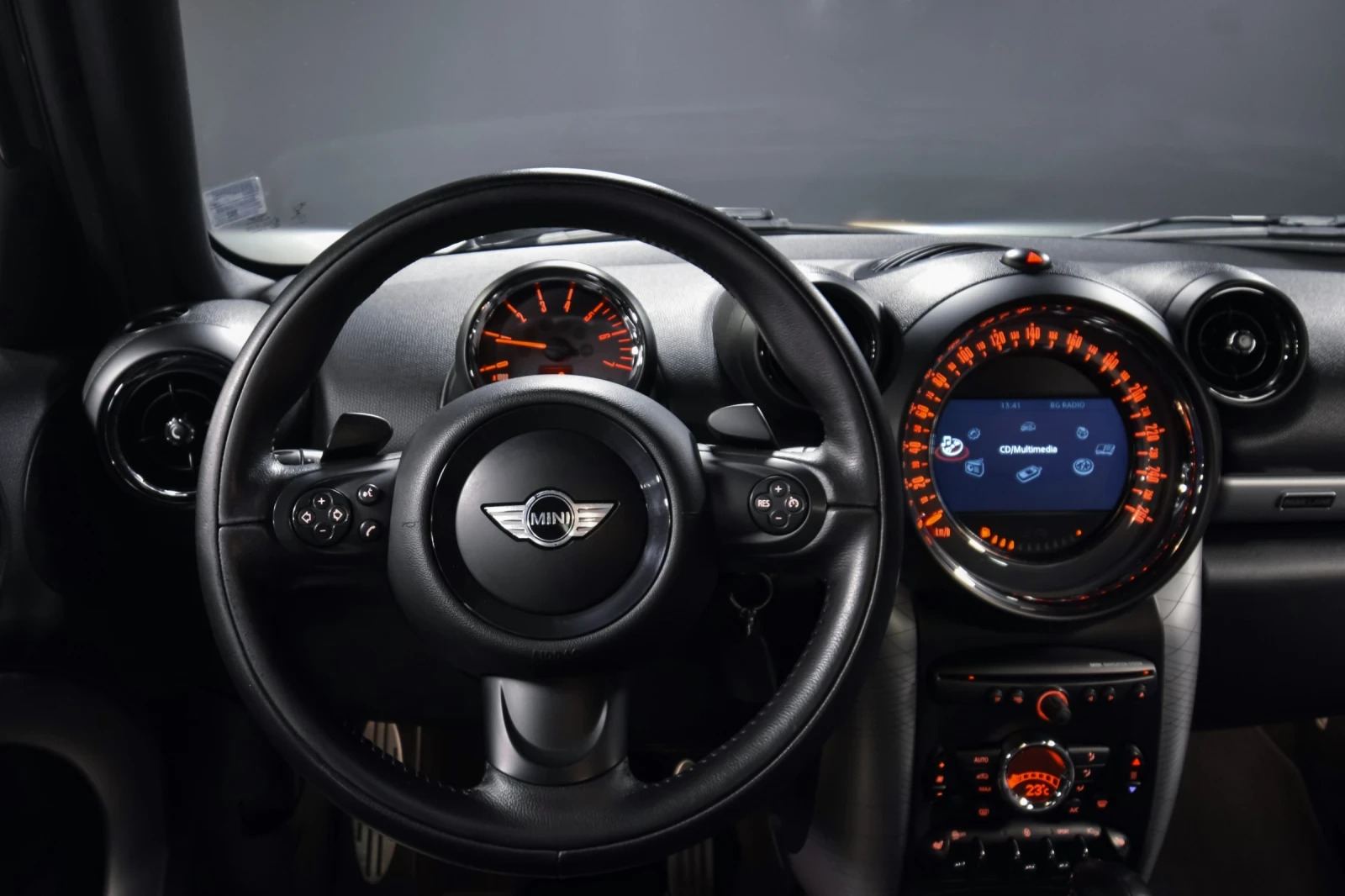 Mini Countryman SD ALL4 PARK LANE, снимка 11 - Автомобили и джипове - 55386888