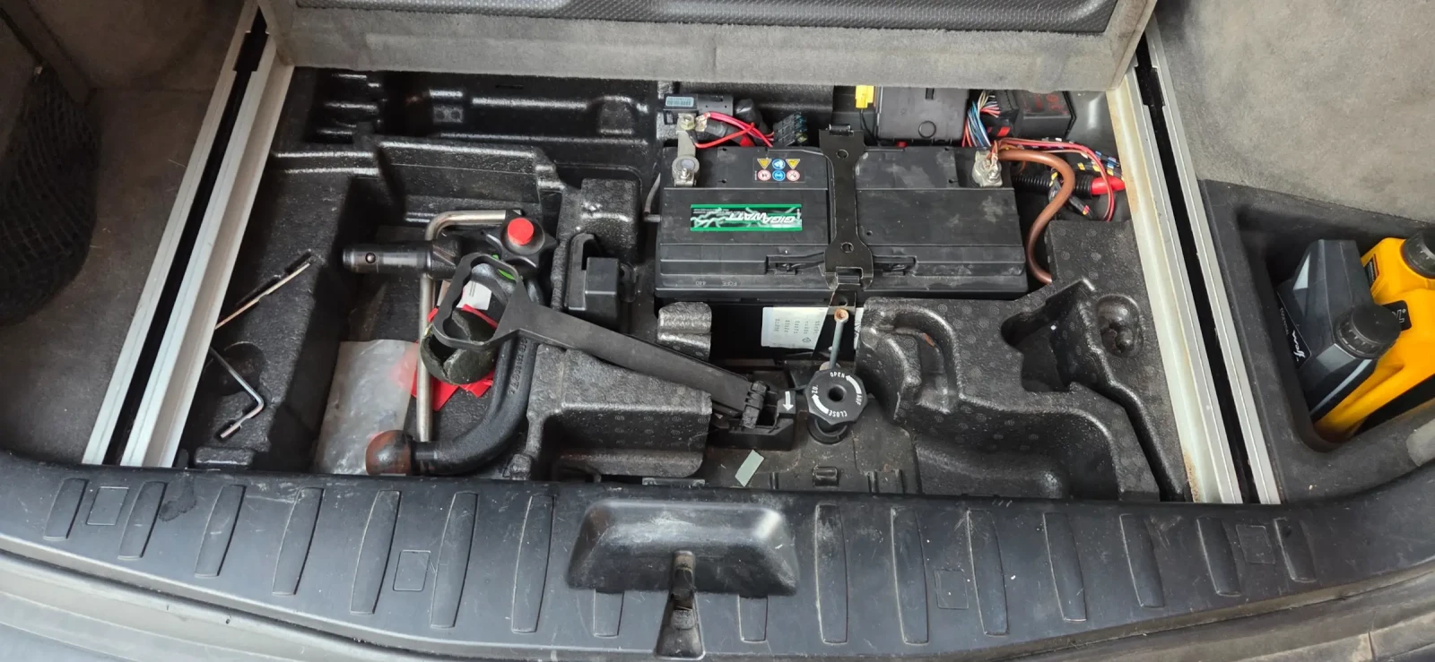 BMW X3 Газ/Бензин, снимка 12 - Автомобили и джипове - 55585541