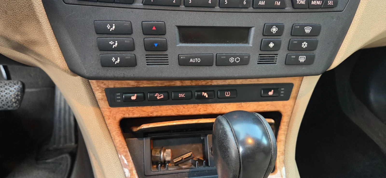 BMW X3 Газ/Бензин, снимка 16 - Автомобили и джипове - 55585541