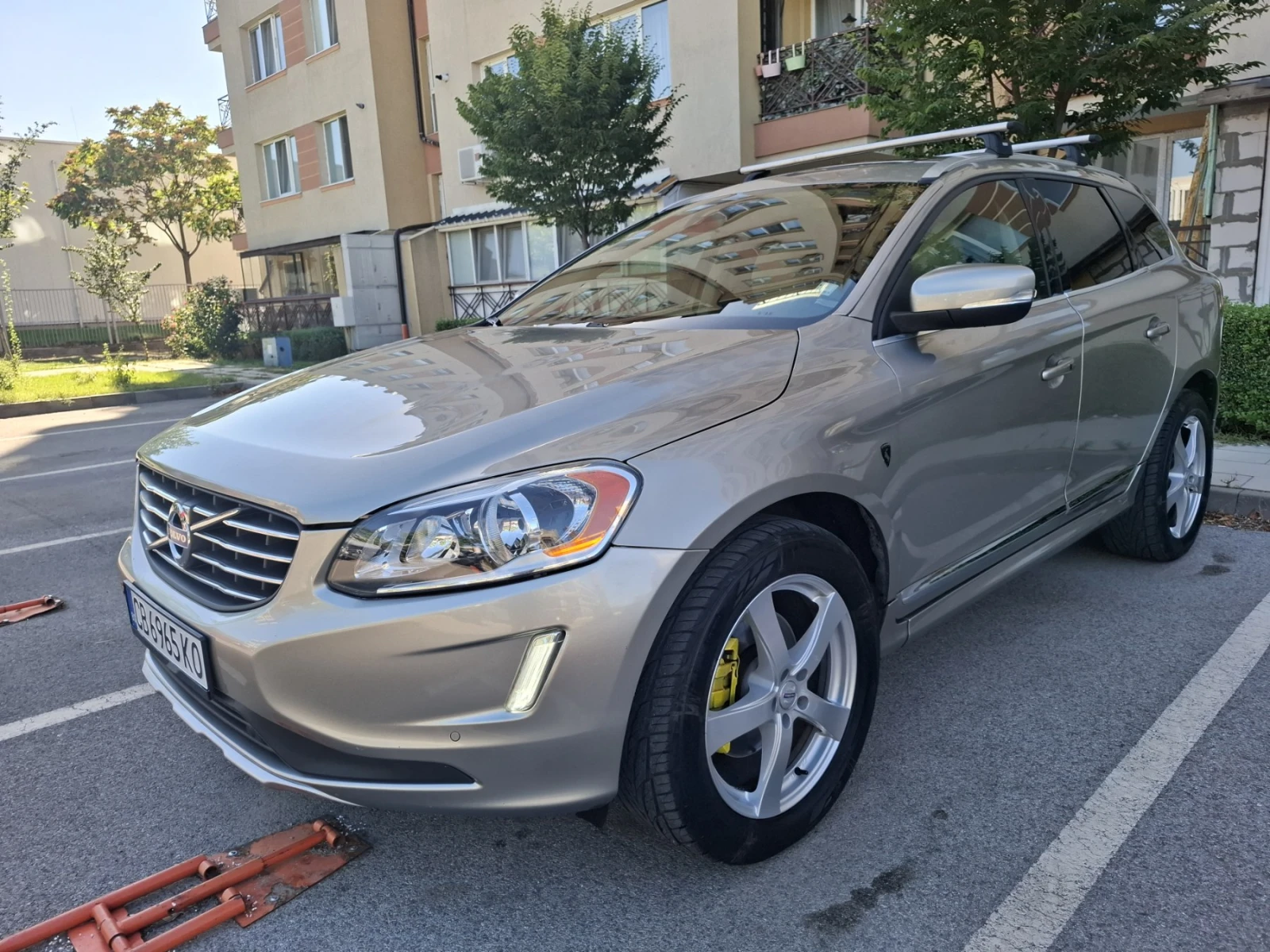 Volvo XC60 T6 3.0 , снимка 3 - Автомобили и джипове - 55990252
