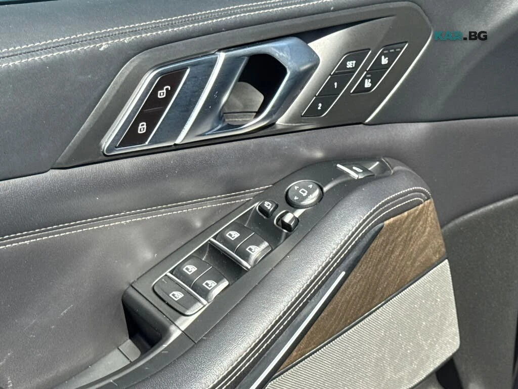 BMW X5 Laser * ACC * 360 * АвтоКредит * (ЦЕНА ДО БГ), снимка 11 - Автомобили и джипове - 56058501