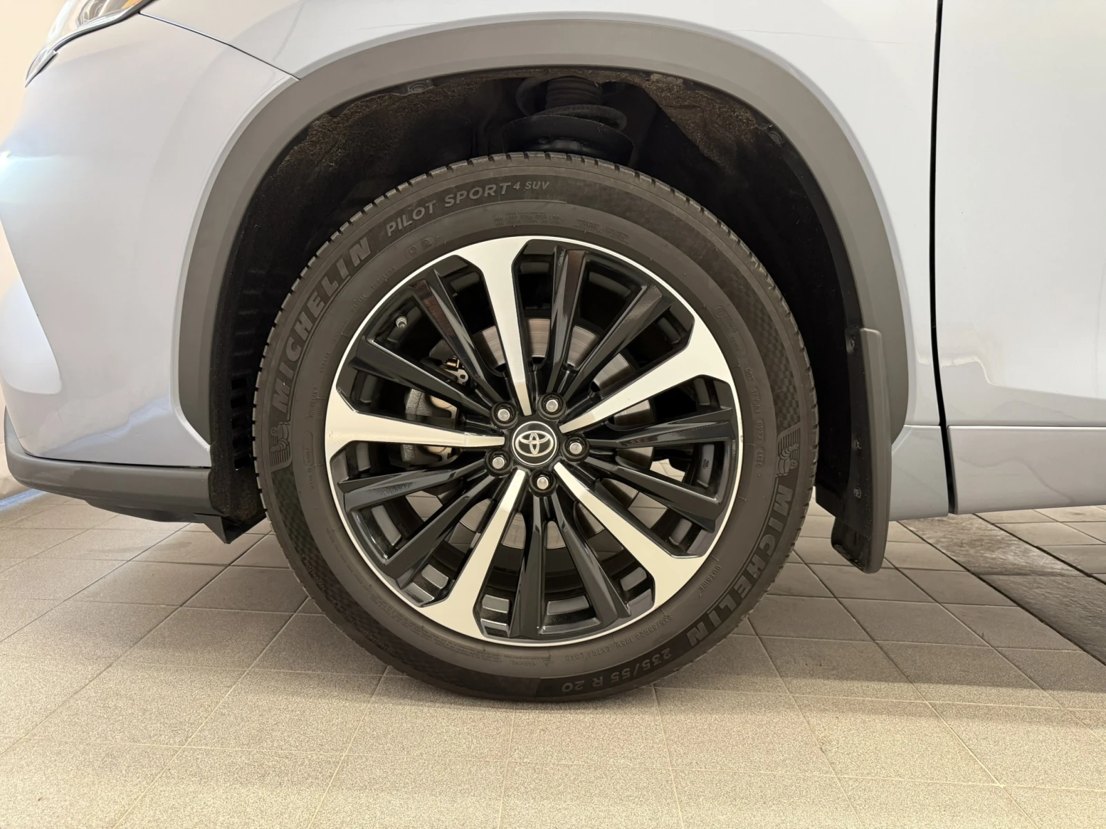 Toyota Highlander LUXURY Hybrid, снимка 7 - Автомобили и джипове - 56222923