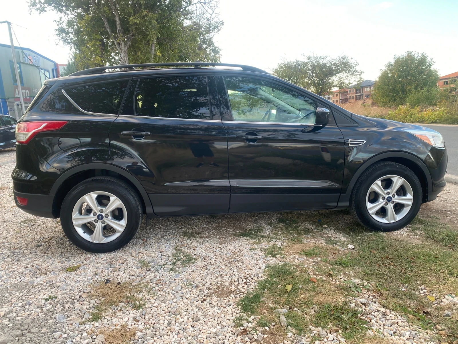 Ford Escape SE AWD, снимка 4 - Автомобили и джипове - 56278157