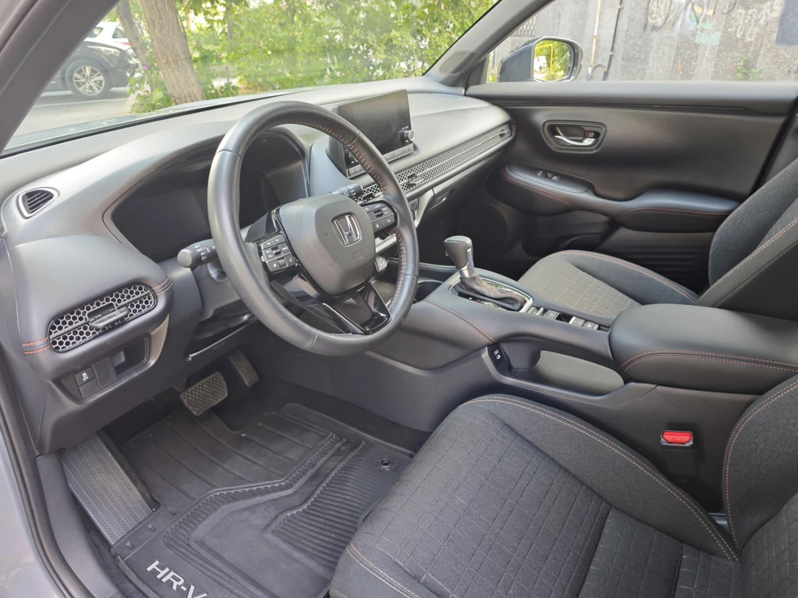 Honda Hr-v 4х4, снимка 15 - Автомобили и джипове - 56566011
