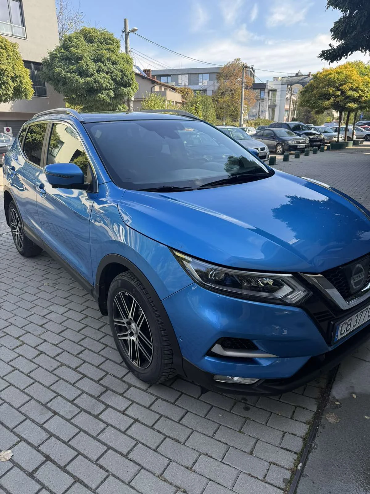 Nissan Qashqai 1.2 DIG-T Automatic Tekna, снимка 3 - Автомобили и джипове - 56583301