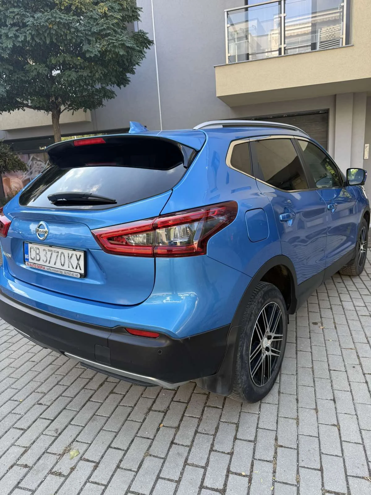 Nissan Qashqai 1.2 DIG-T Automatic Tekna, снимка 4 - Автомобили и джипове - 56583301