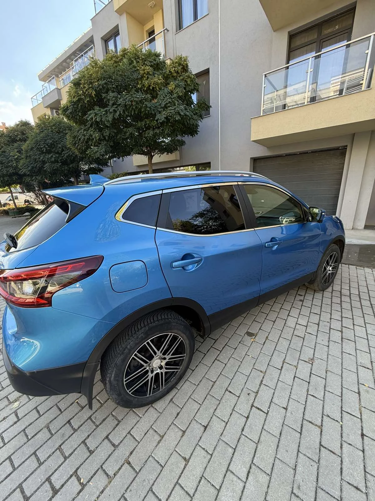 Nissan Qashqai 1.2 DIG-T Automatic Tekna, снимка 13 - Автомобили и джипове - 56583301