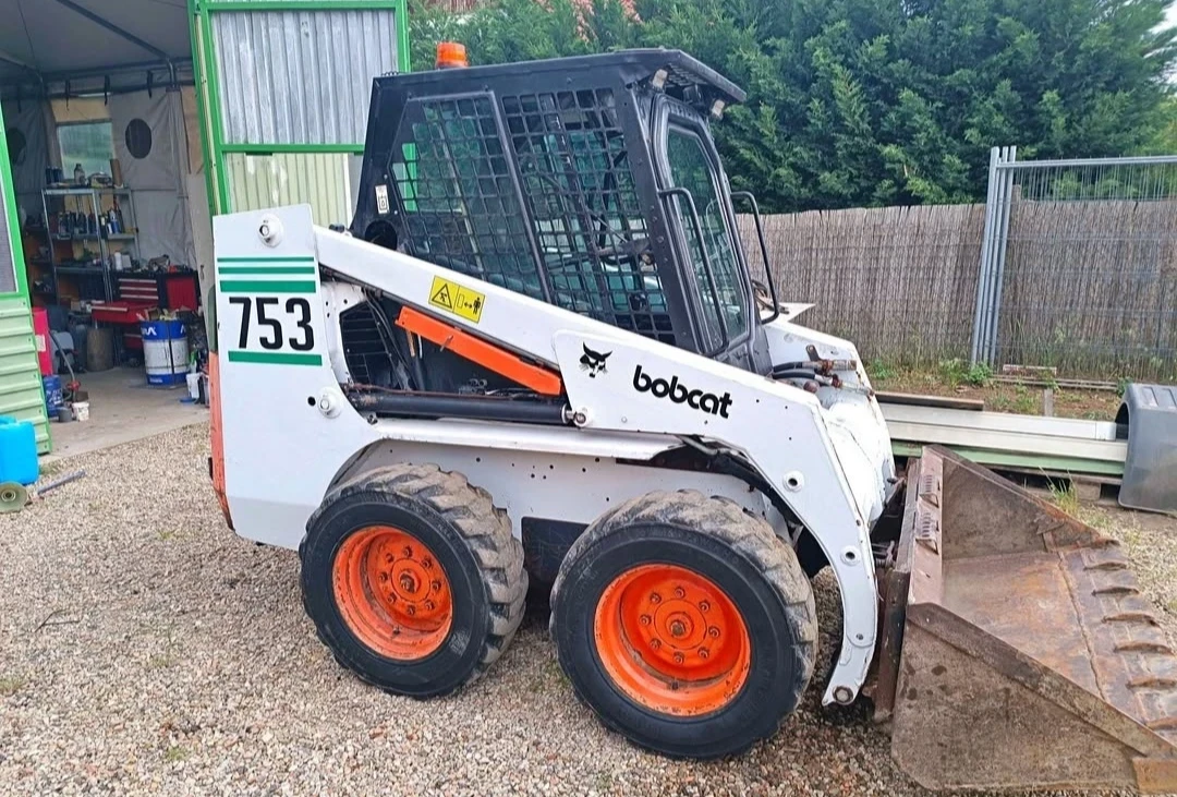 Челен товарач Cat Bobcat 753, снимка 8 - Индустриална техника - 54956060
