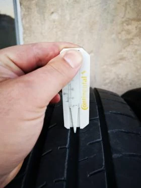 Гуми Летни 235/55R19, снимка 5