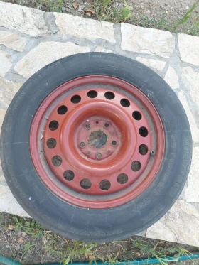 Гуми с джанти Michelin 125/90R15, снимка 2