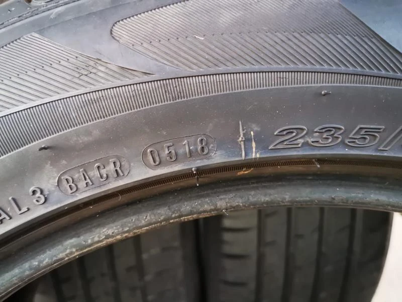 Гуми Летни 235/55R19, снимка 6 - Гуми и джанти - 29410946