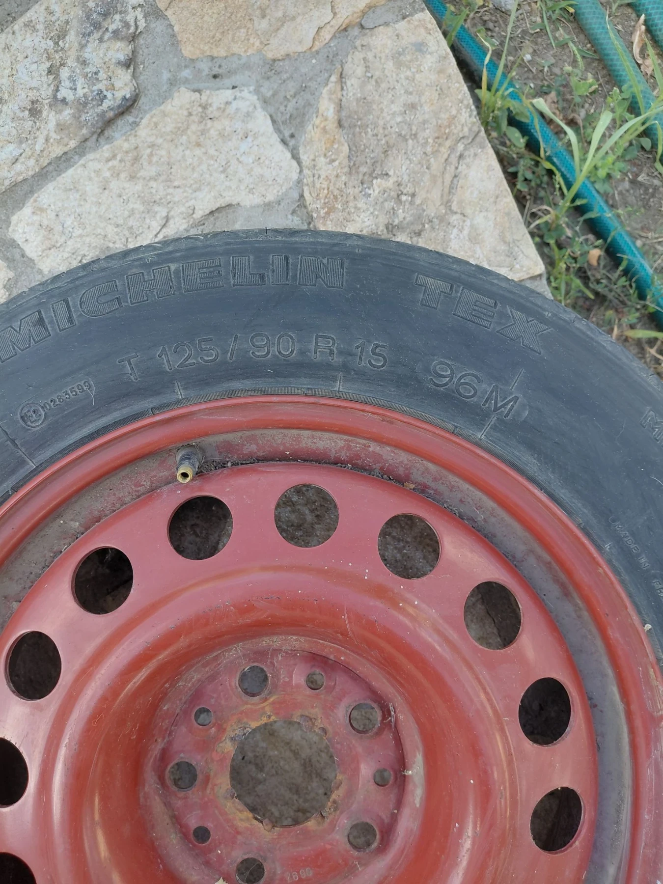 Гуми с джанти Michelin 125/90R15