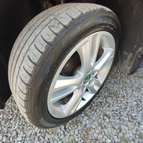 Skoda Fabia 1.4i* RS* KLIMATRONIK* 85кс* , снимка 17