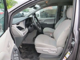 Toyota Sienna, снимка 8