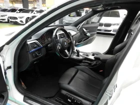BMW 320 D M Performance Edition, снимка 13