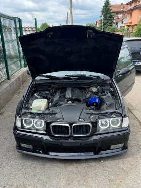 BMW 323 