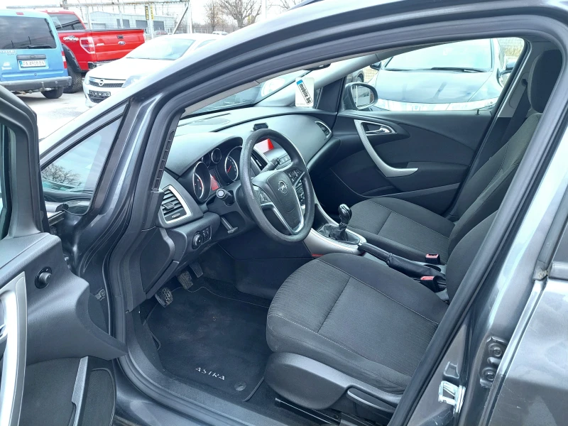 Opel Astra 1.7CDTI EU5, снимка 9 - Автомобили и джипове - 48313361