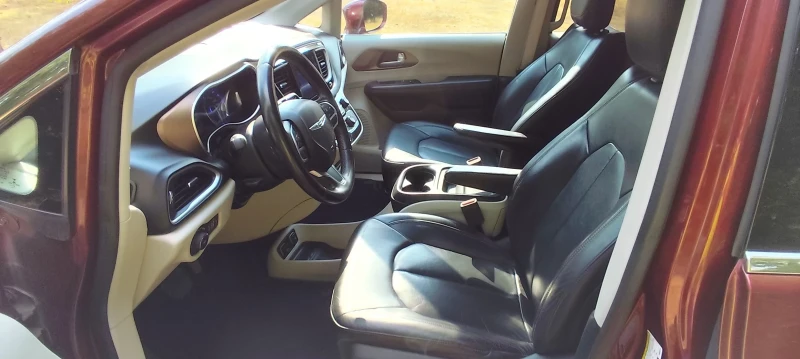 Chrysler Pacifica 3, 6, снимка 7 - Автомобили и джипове - 52384497