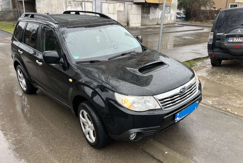 Subaru Forester 2.0D, снимка 2 - Автомобили и джипове - 53295399