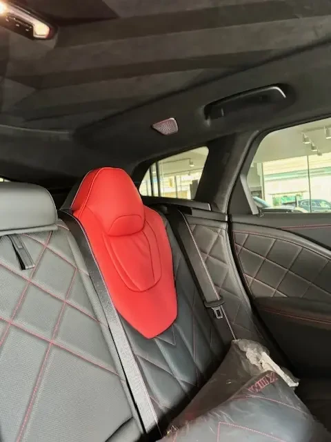 BMW XM 1/500, снимка 5 - Автомобили и джипове - 53498176