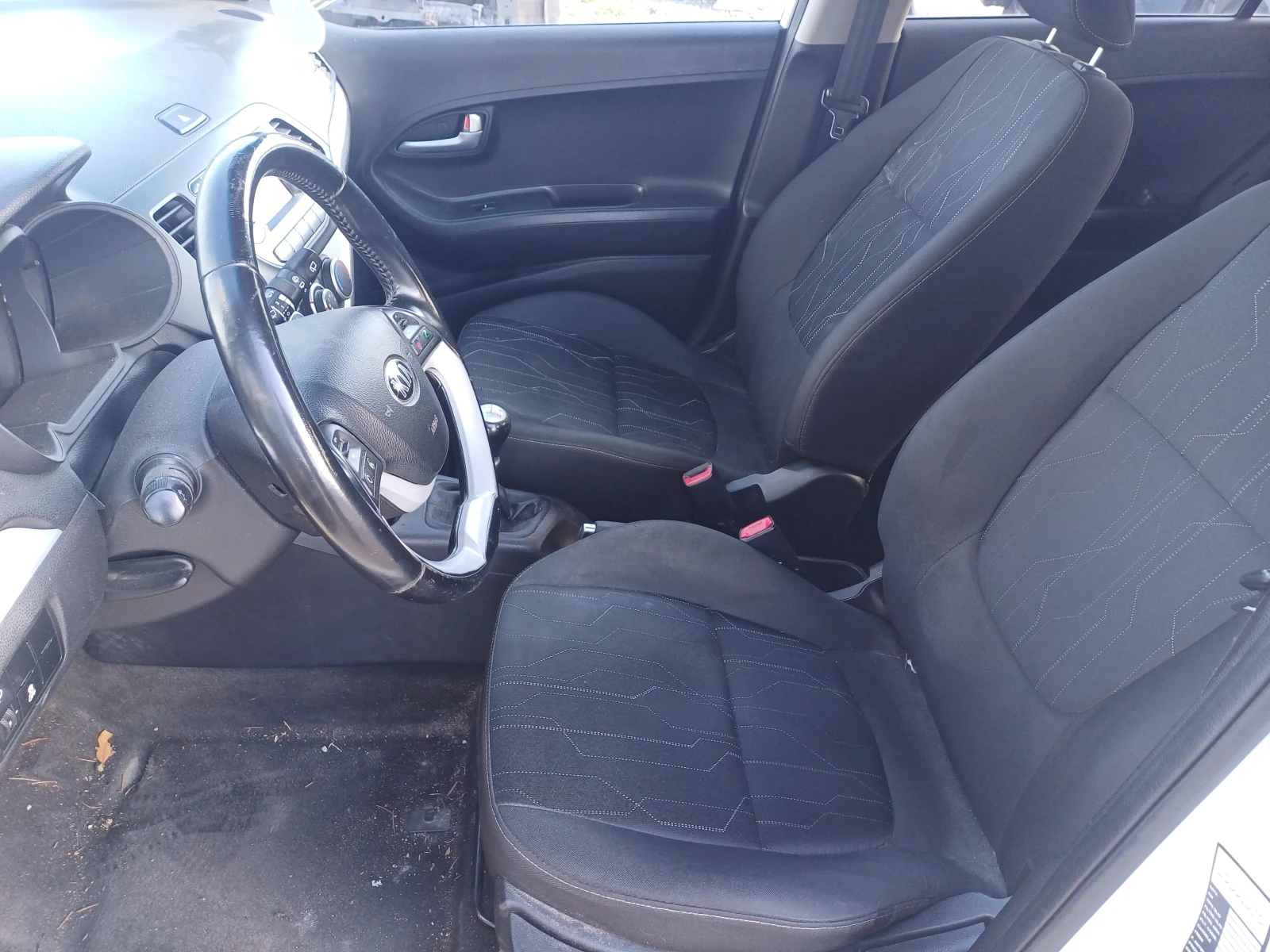 Kia Picanto 1.0i-68�� | Mobile.bg � ����������� 11