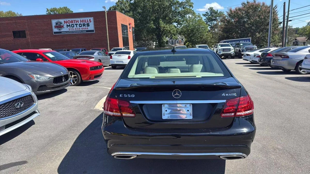 Mercedes-Benz E 500 AMG* PACK* 4MATIC* ПОДГРЕВ* ОБДУХВАНЕ* КАМЕРА* МАС - изображение 8