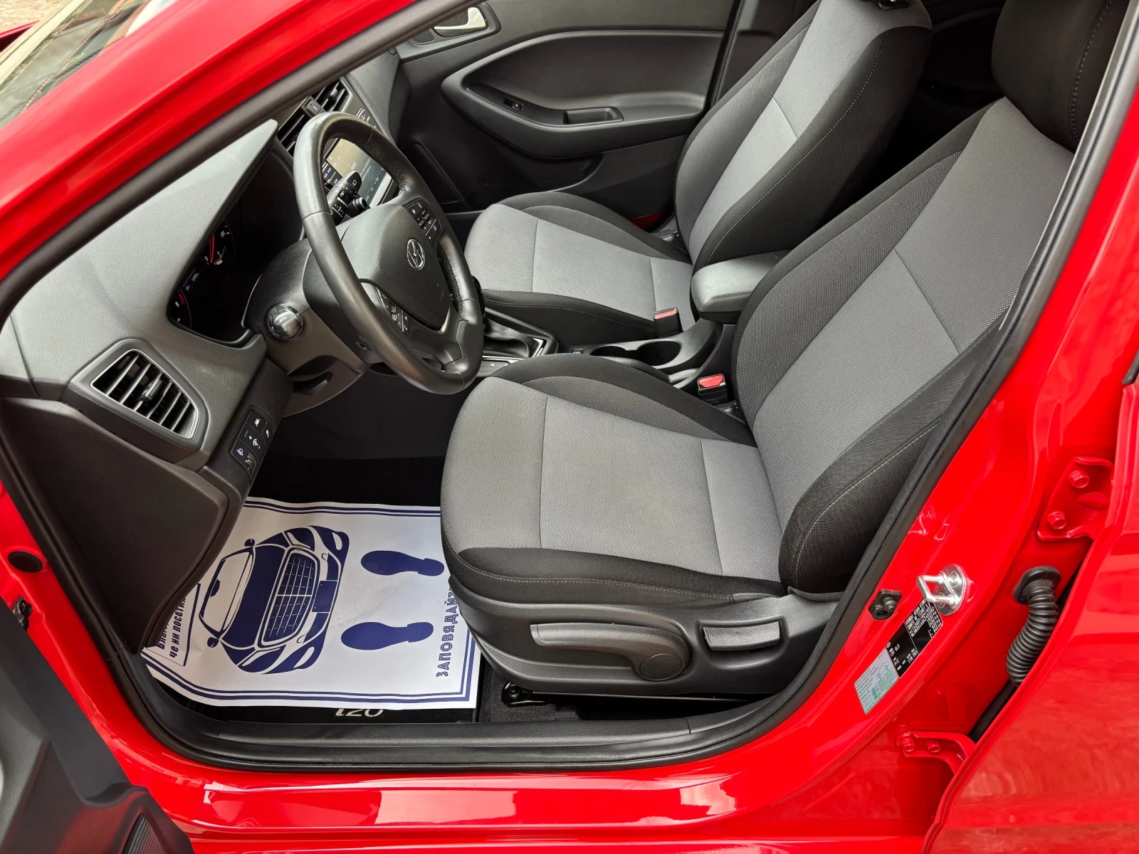 Hyundai I20 1.0i AVTOMAT FACE SWISS - изображение 7