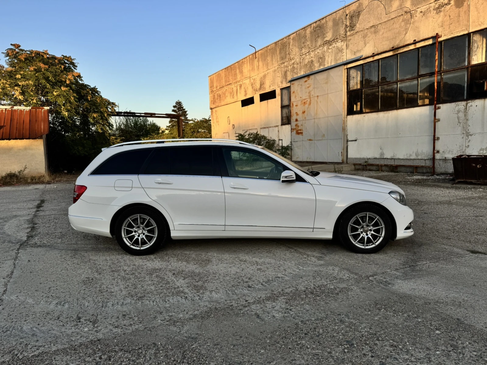 Mercedes-Benz C 220 Avangard Facelift - изображение 5