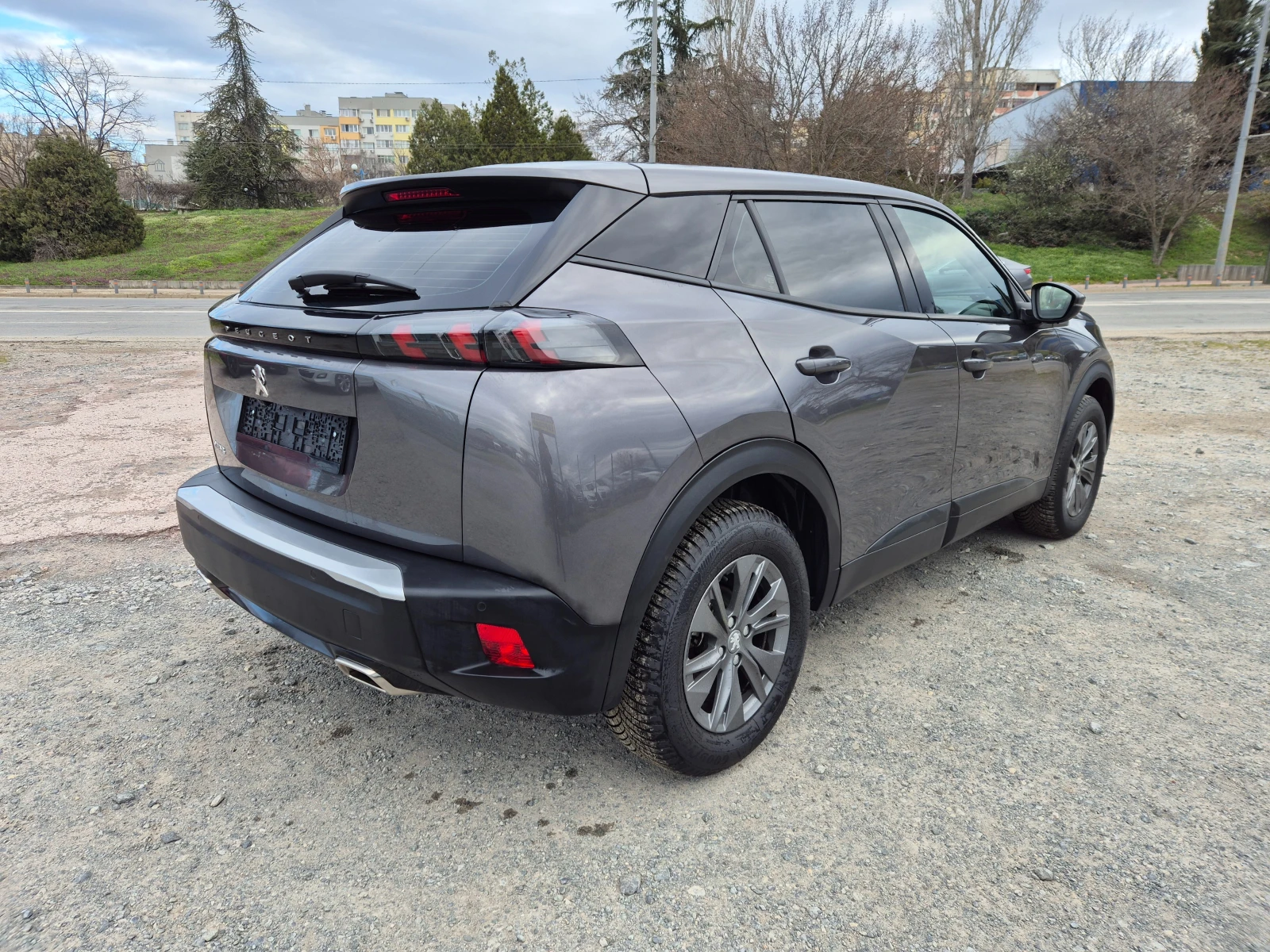 Peugeot 2008 1.2 i Turbo , снимка 5 - Автомобили и джипове - 53270048