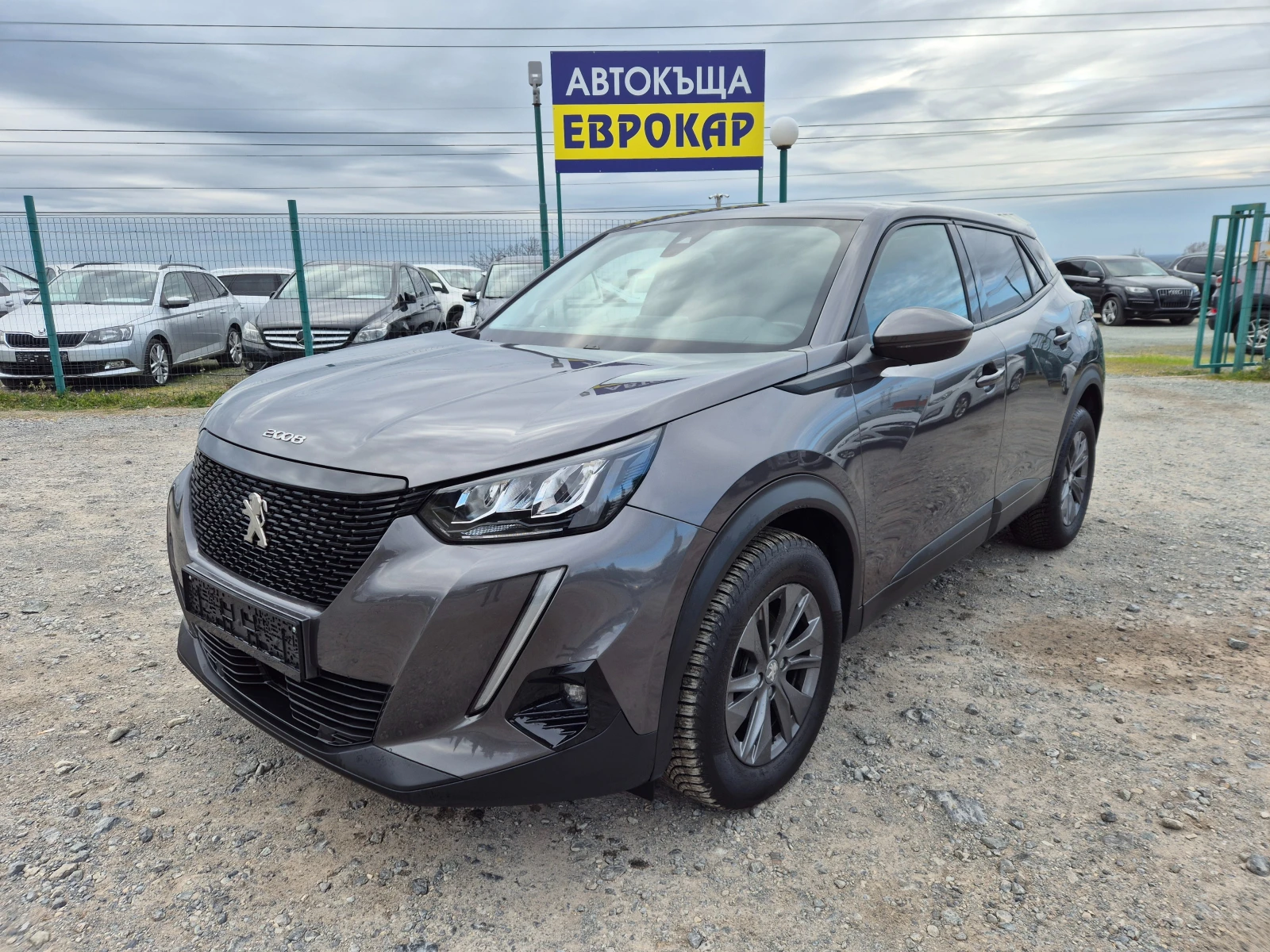 Peugeot 2008 1.2 i Turbo 