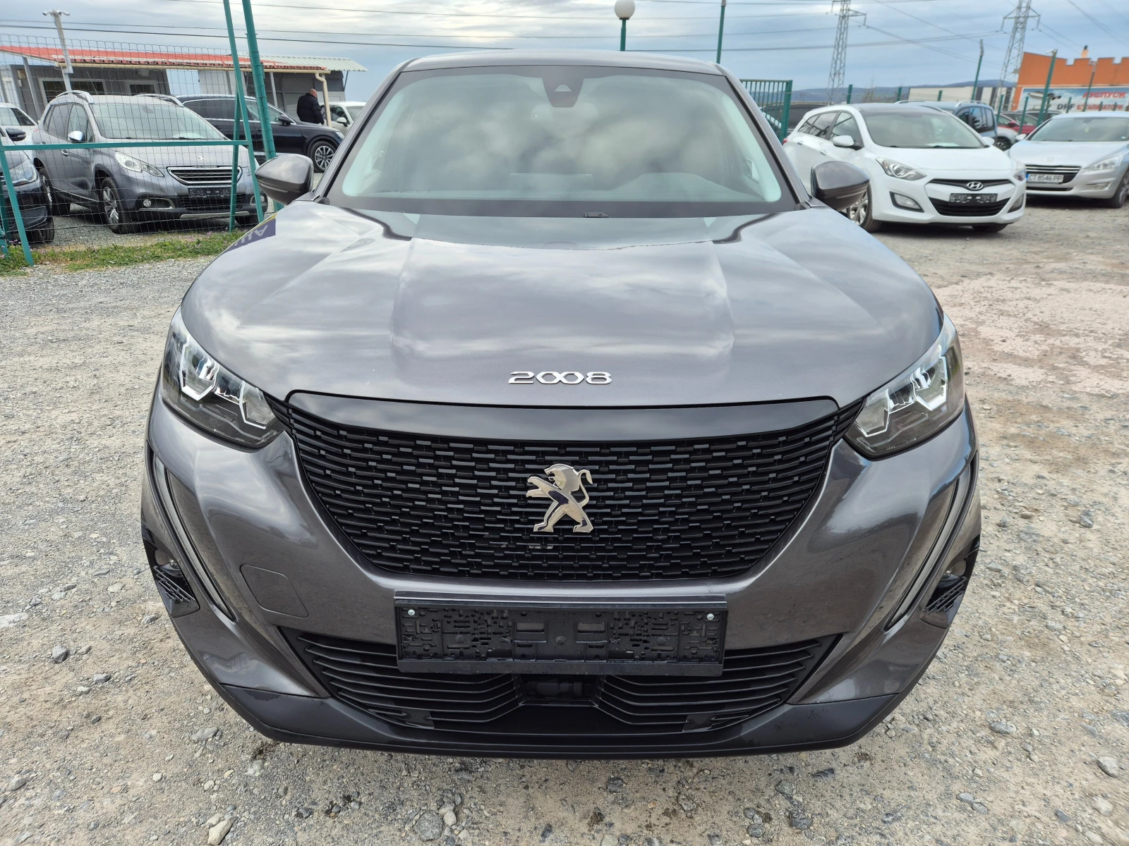 Peugeot 2008 1.2 i Turbo , снимка 8 - Автомобили и джипове - 53270048