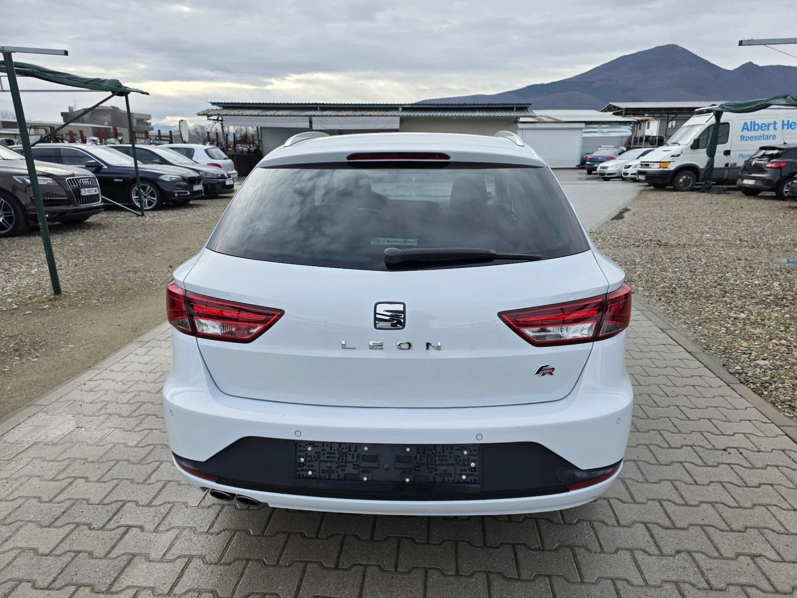Seat Leon 2.0TDi/FR/150kc/DSG/Лизинг - изображение 6