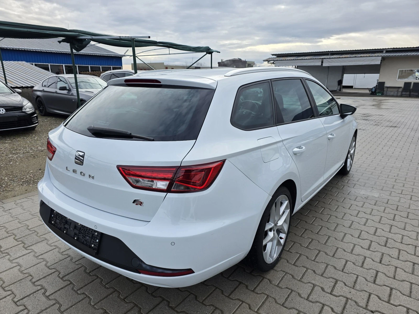 Seat Leon 2.0TDi/FR/150kc/DSG/Лизинг - изображение 7