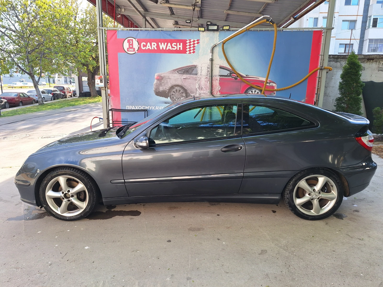 Mercedes-Benz C 180, снимка 6 - Автомобили и джипове - 54346249