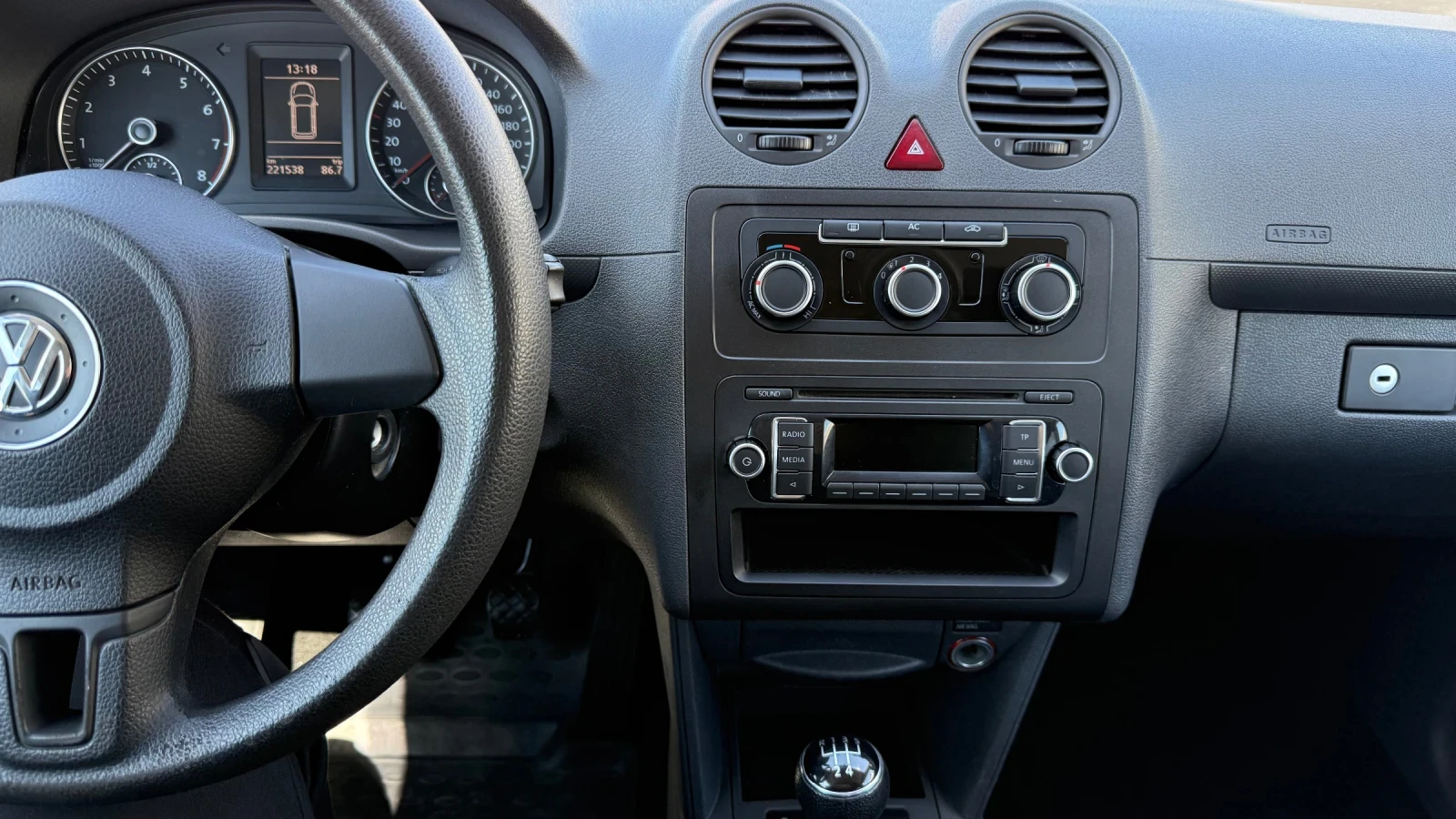 VW Caddy 1.6i LPG BRC, снимка 10 - Автомобили и джипове - 54596920