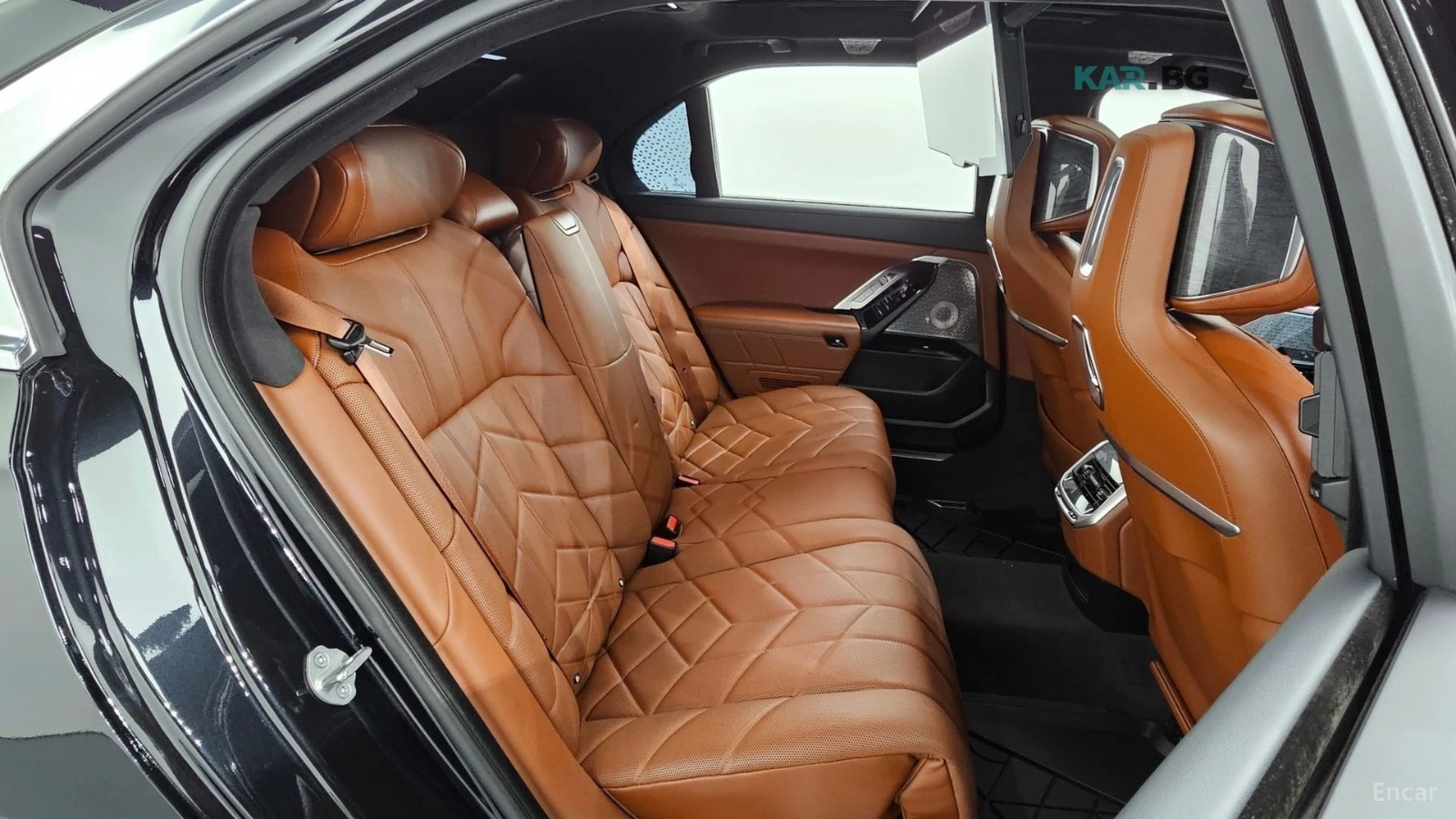 BMW 750 * xDrive* M-SPORT* THEATRE SCREEN* FULL* , снимка 12 - Автомобили и джипове - 54659886