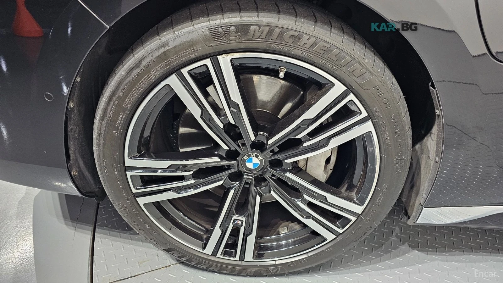 BMW 750 * xDrive* M-SPORT* THEATRE SCREEN* FULL* , снимка 5 - Автомобили и джипове - 54659886