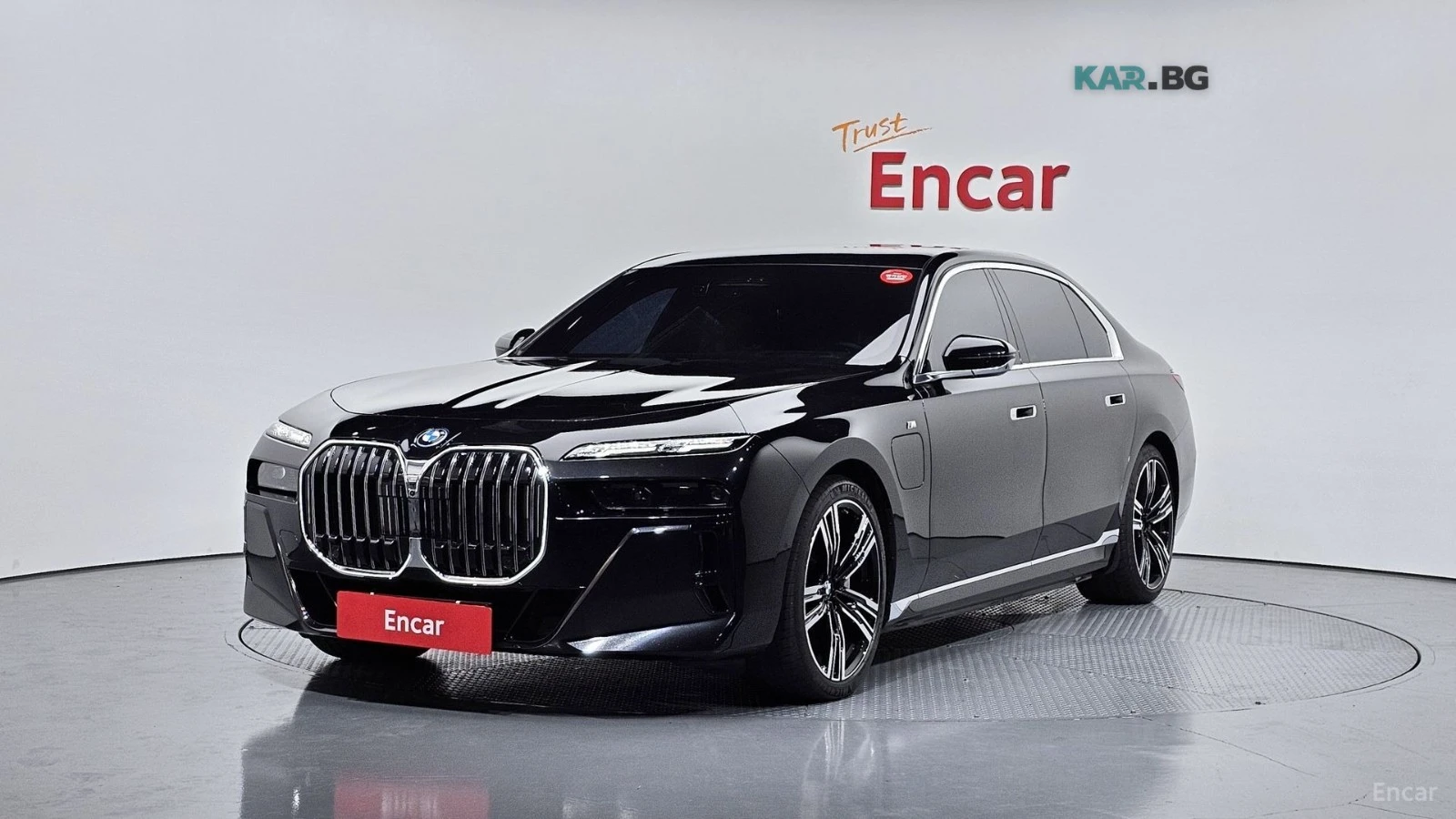 BMW 750 * xDrive* M-SPORT* THEATRE SCREEN* FULL* 