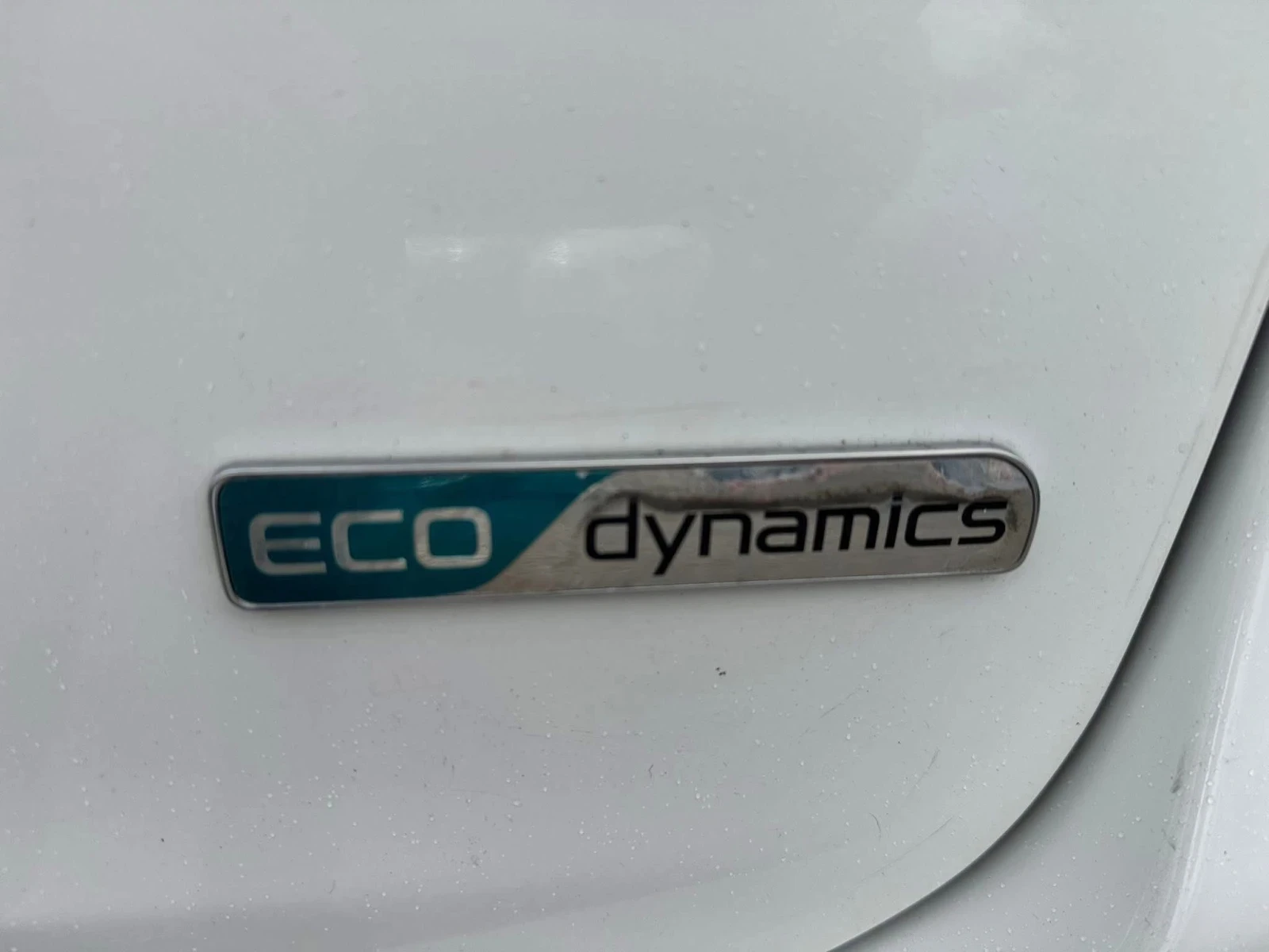 Kia Carens 1.7CRDI ECO Dynamic , снимка 9 - Автомобили и джипове - 55211404