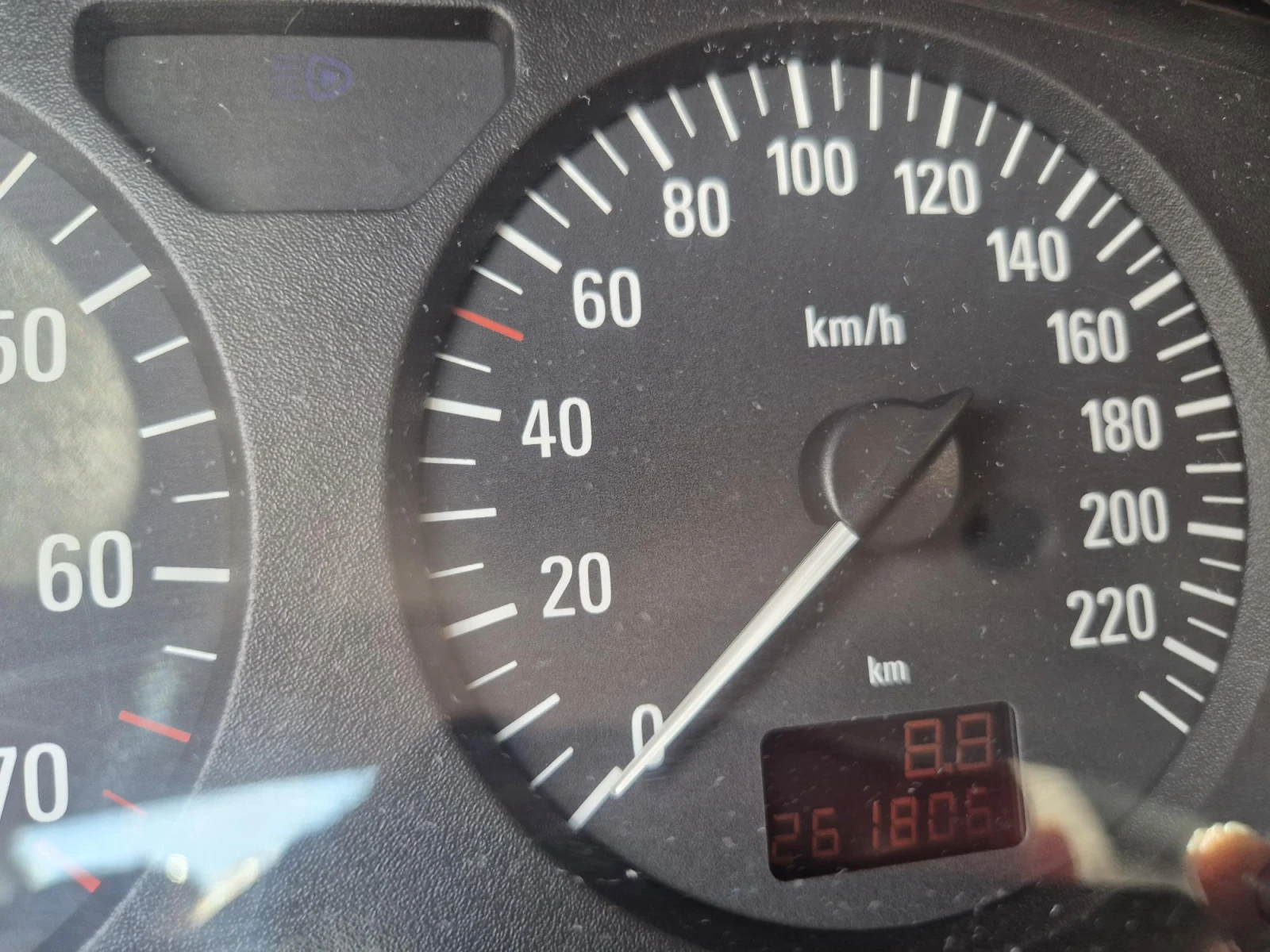 Opel Astra edition, снимка 6 - Автомобили и джипове - 55259632