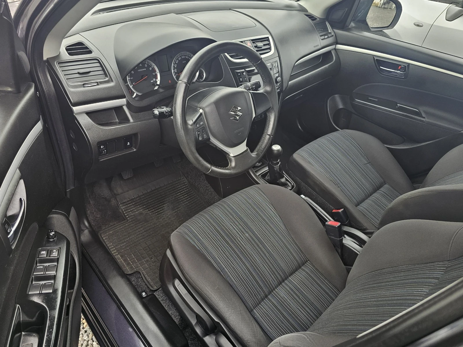 Suzuki Swift 1.3i 4X4 FASE_LIFT! | Mobile.bg � ����������� 8