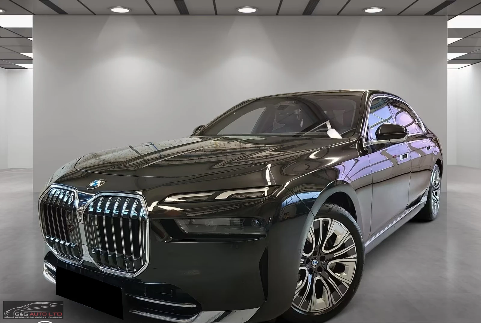 BMW 740 xDRIVE/299HP/M-SPORT/PANO/B&W/360/ACC/768z