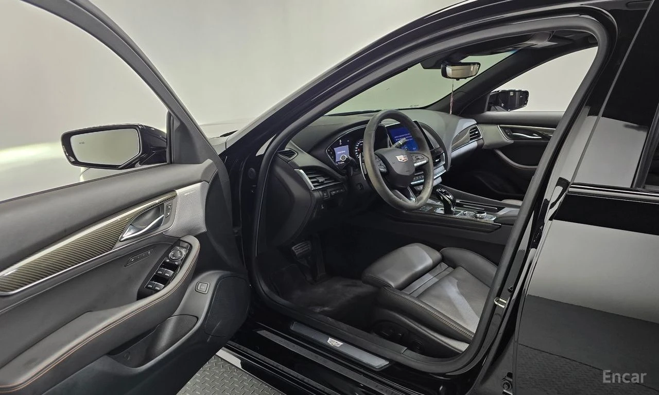Cadillac Cts CT5* SPORT* 2.0* ОБДУХВАНЕ* ДИСТРОНИК* ХЕДЪП* , снимка 5 - Автомобили и джипове - 55742869