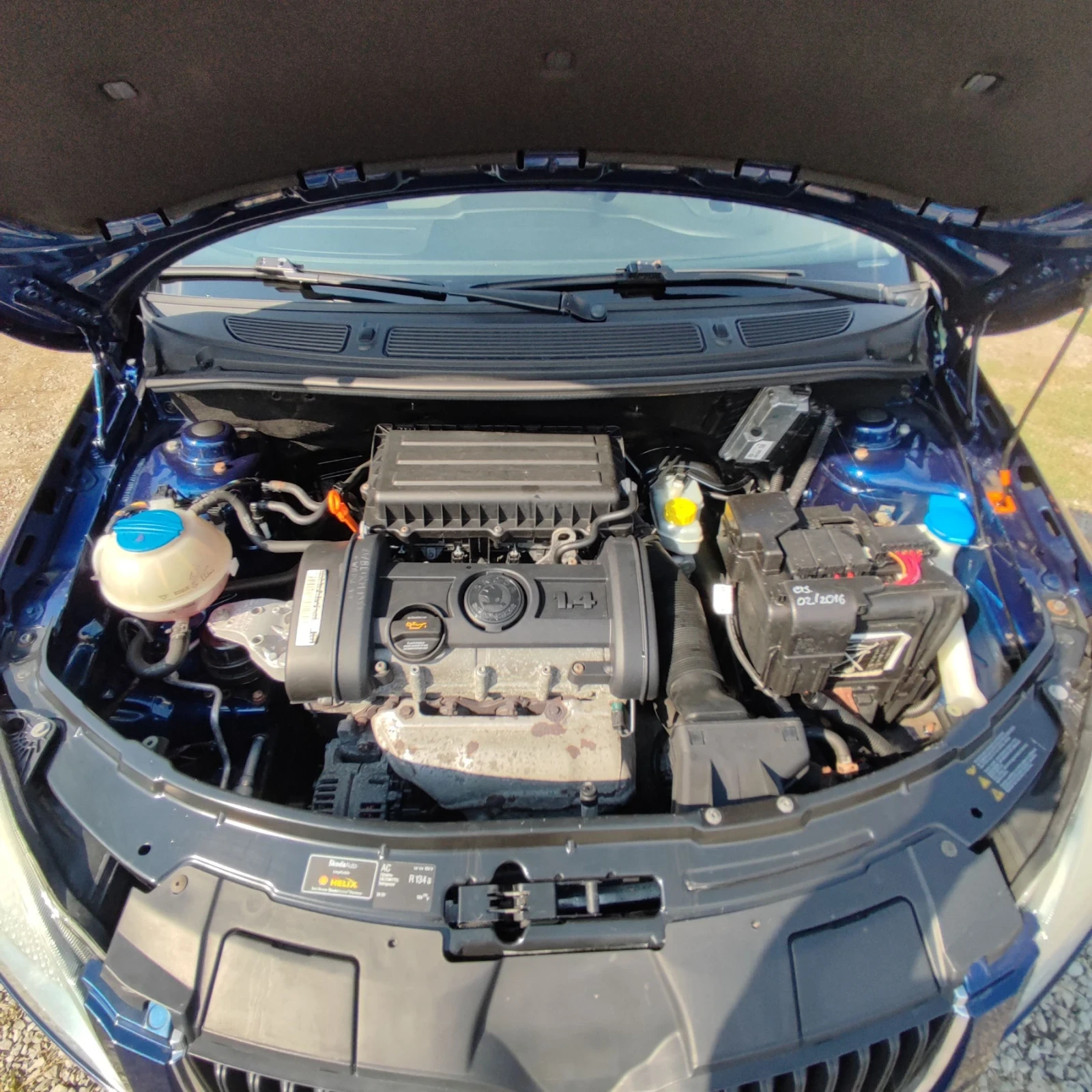 Skoda Fabia 1.4i* RS* KLIMATRONIK* 85кс* , снимка 16 - Автомобили и джипове - 55752321