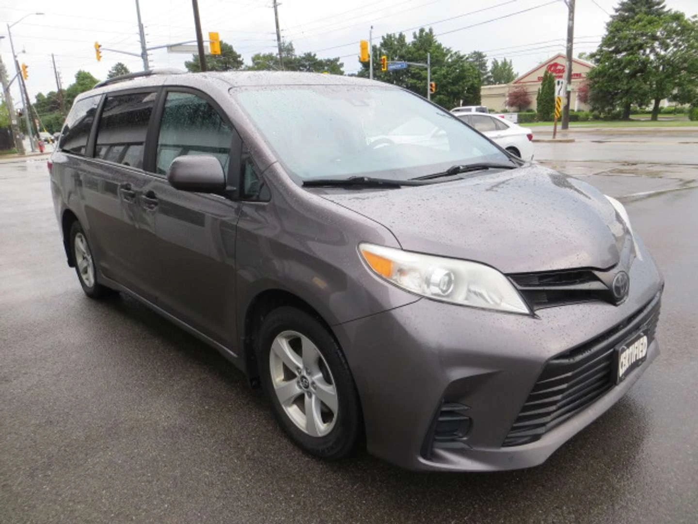 Toyota Sienna, снимка 4 - Автомобили и джипове - 56020281
