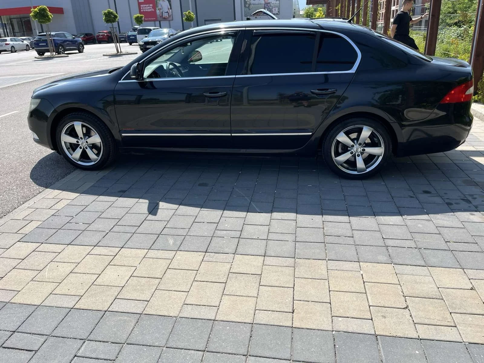 Skoda Superb 2.0TDI/140к.с, снимка 7 - Автомобили и джипове - 56022129