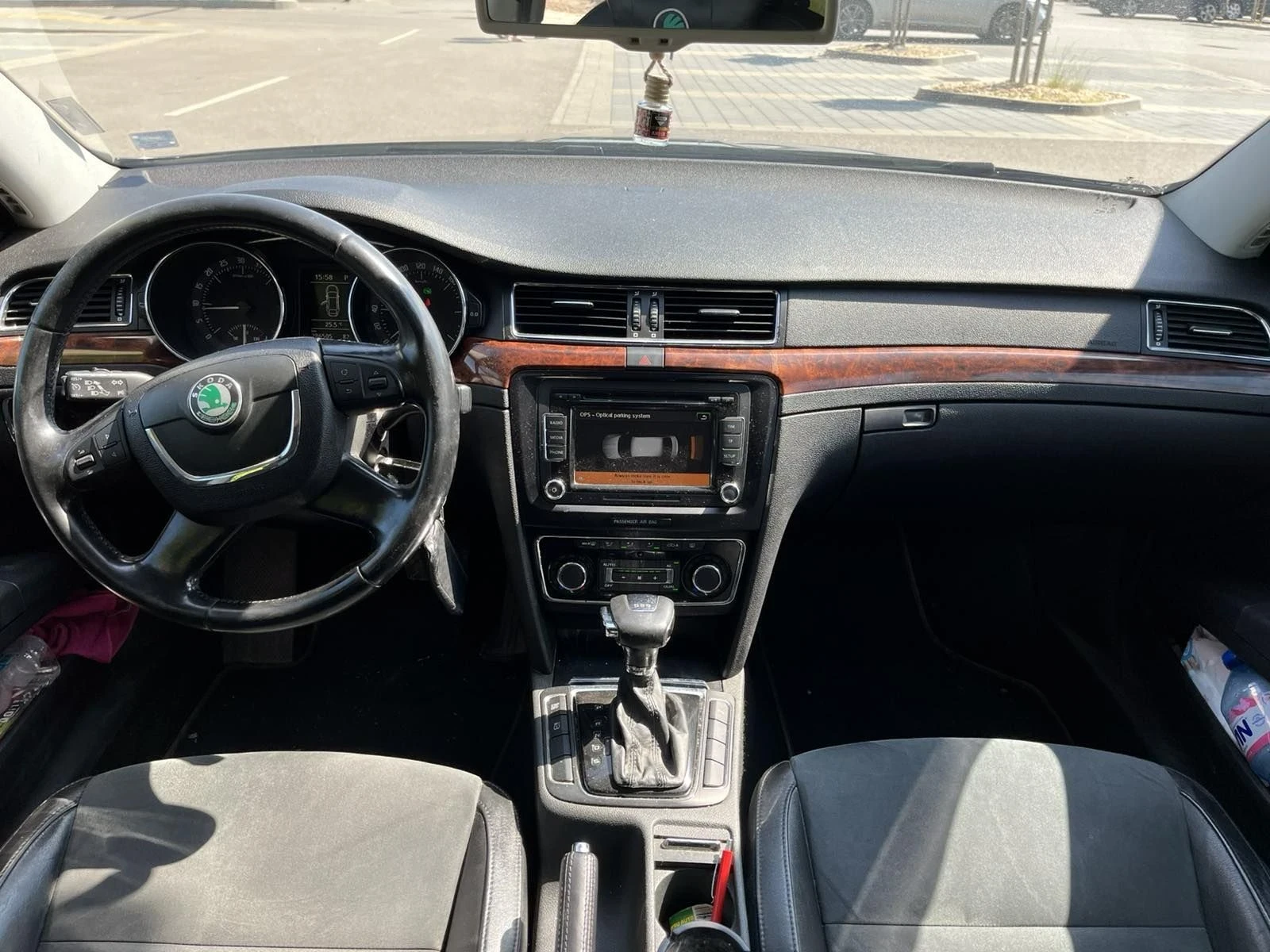 Skoda Superb 2.0TDI/140к.с, снимка 13 - Автомобили и джипове - 56022129